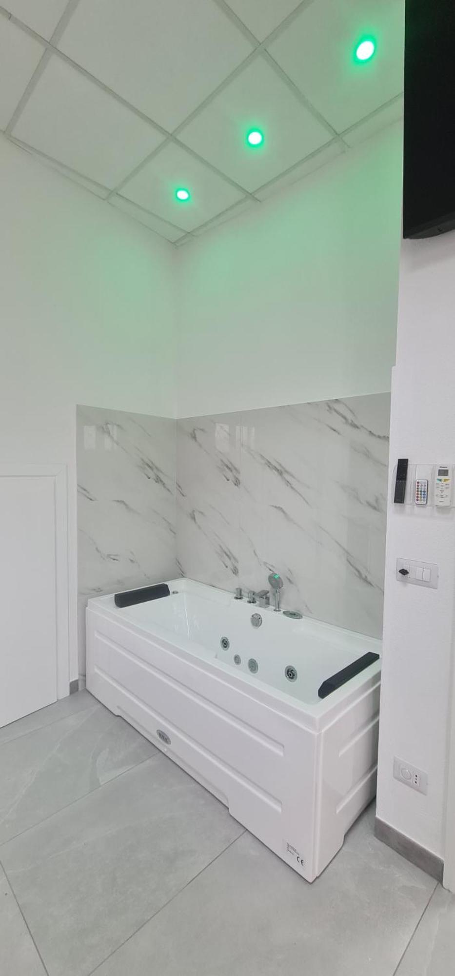 Central Rooms サンタ・テレーザ・ガッルーラ 部屋 写真